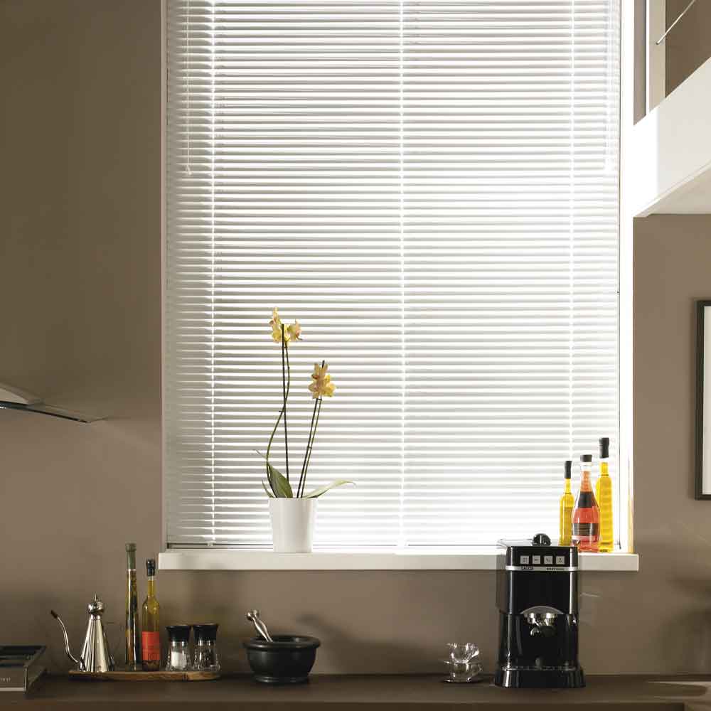Venetian blinds in Plymouth